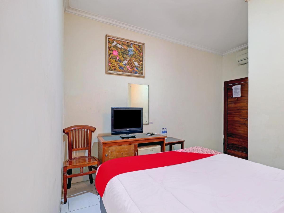 Capital O 90407 Wisma Bahtera Hotel Cirebon Exterior foto